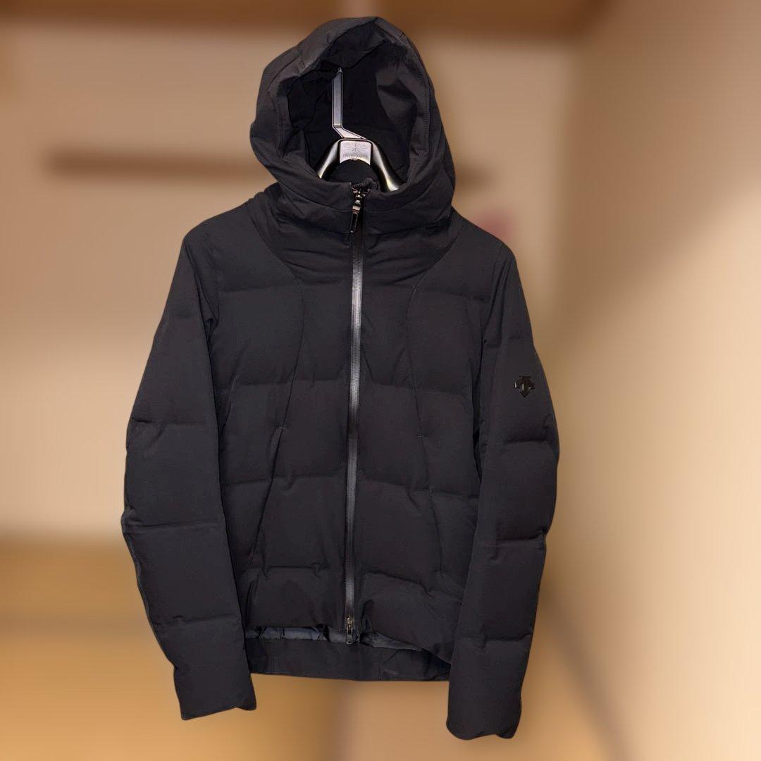 user_e6a77a90 DESCENTE 水沢DOWN ブラック