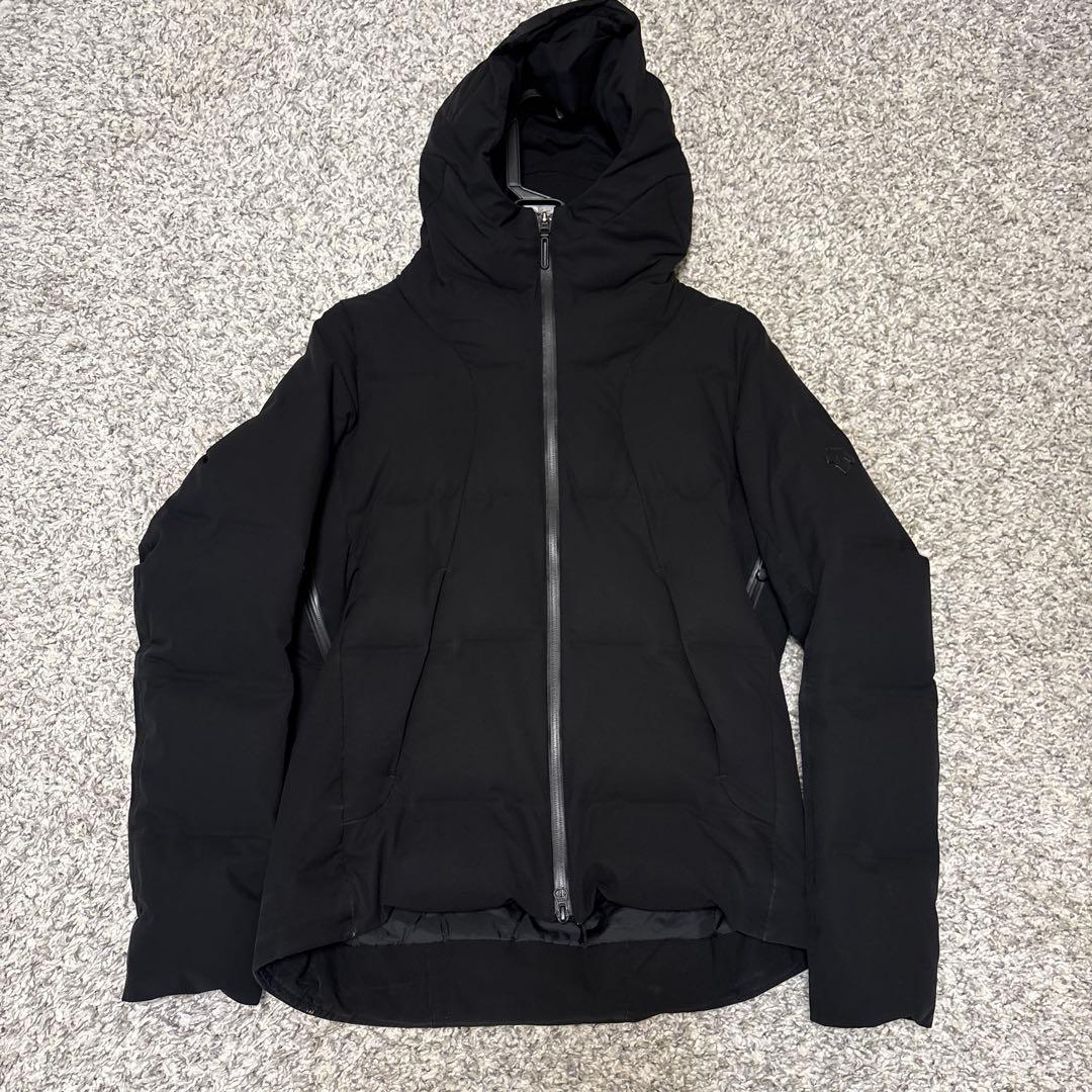 user_e6a77a90 DESCENTE 水沢DOWN ブラック