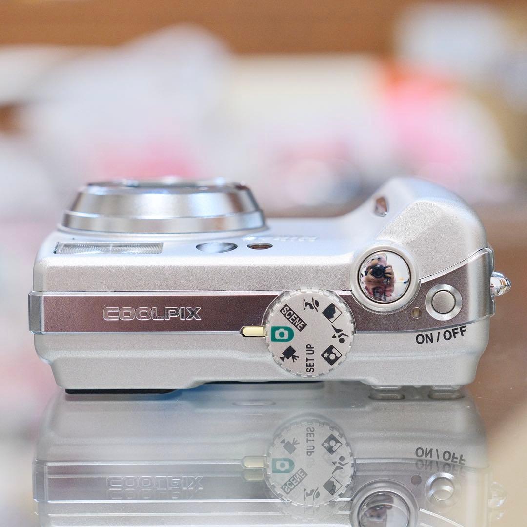 極美品 動作品 平成レトロ Y2K Nikon COOLPIX E5900