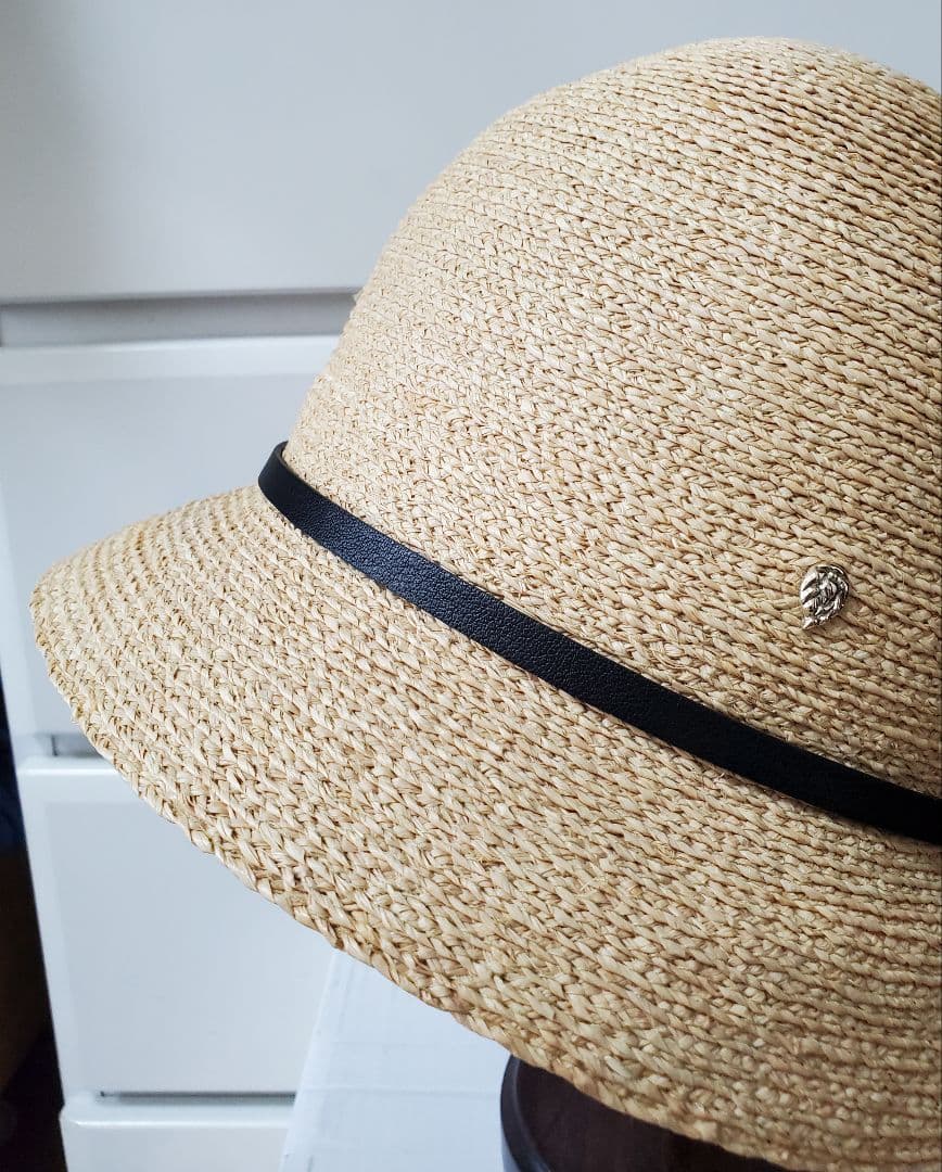 ヘレンカミンスキーBESA6ヘレンカミンスキーラフィア帽子ヘレンカミンスキー帽子