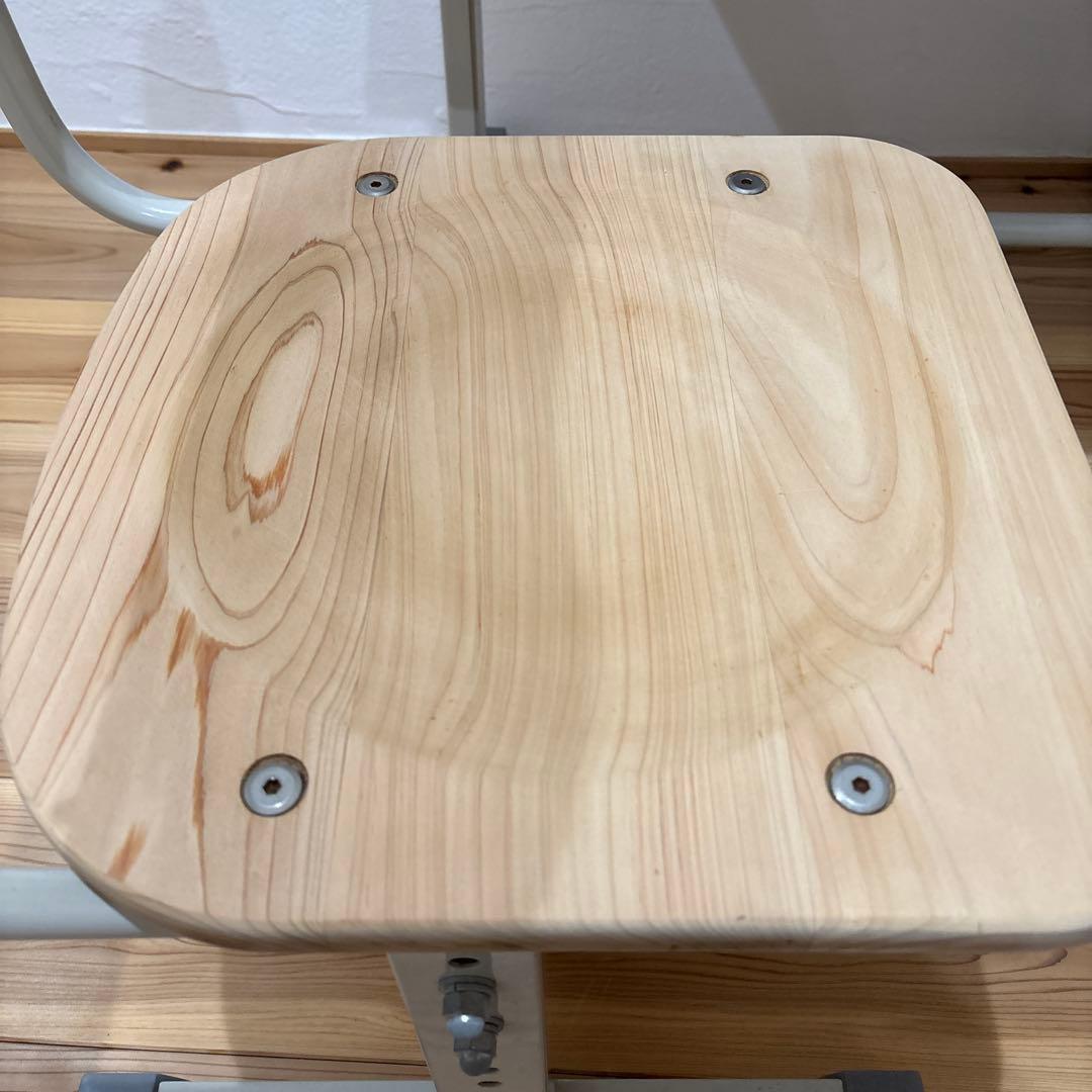 キシル　学習机セット(教室タイプの学習机と椅子)　金属フレーム