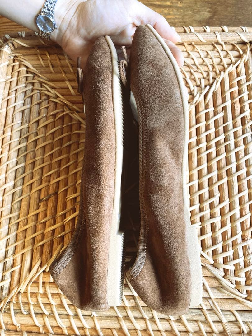 ［未使用］Kurun チェストナッツブラウン フラットシューズ 23cm、