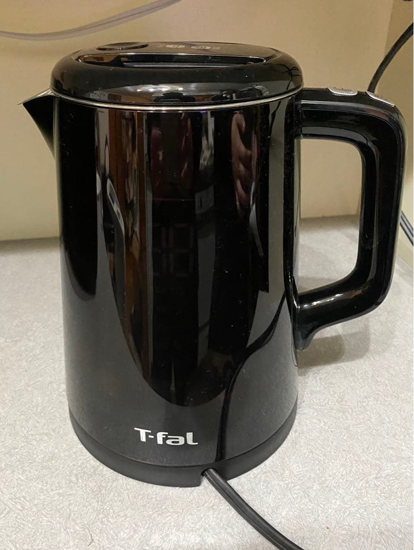 【美品】T-fal 電気ケトル ディスプレイ ロック コントロール 0.8L