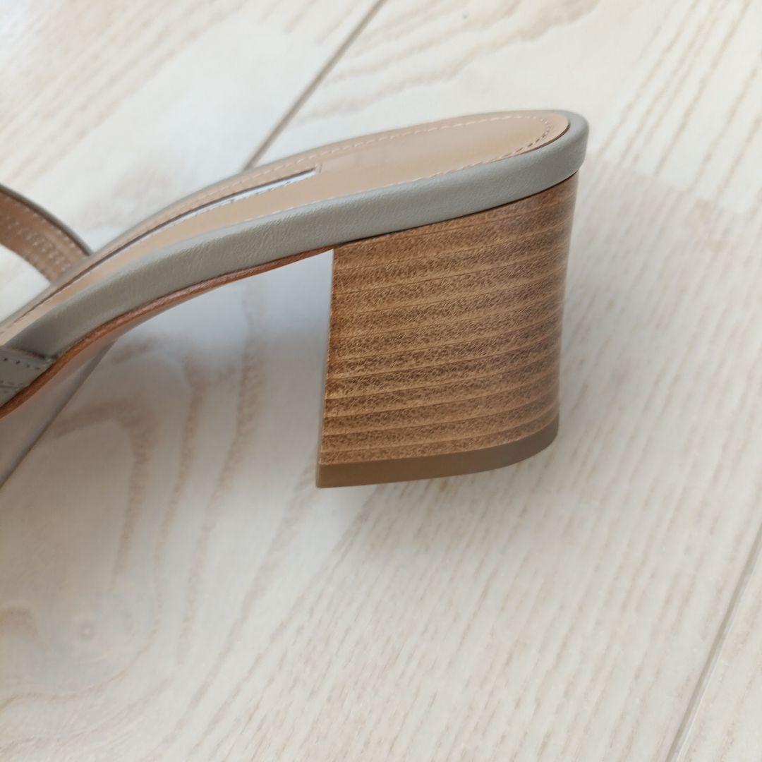 PELLICO グレー ストラップオープントゥミュール