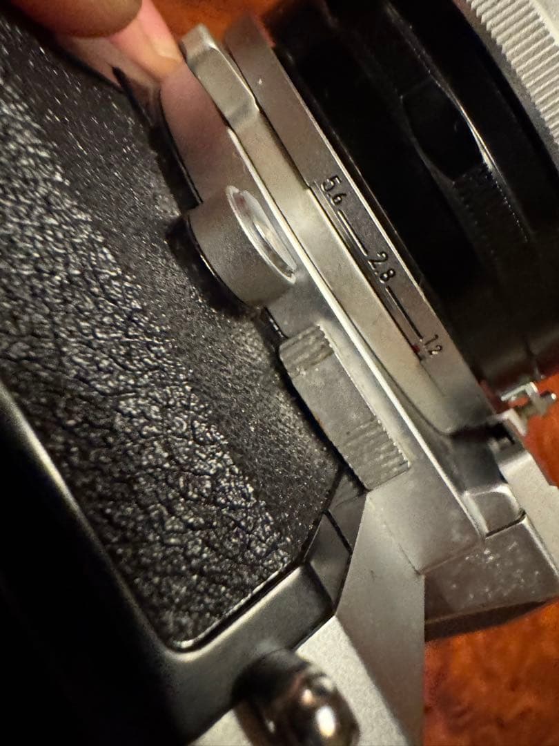 NIKOMAT FT 付属品有り、レンズ付き素人目美品