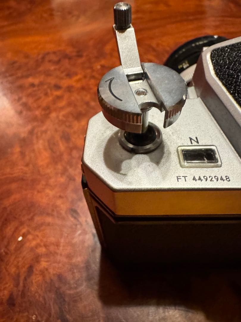 NIKOMAT FT 付属品有り、レンズ付き素人目美品