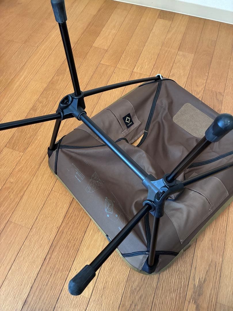 ②Helinox(ヘリノックス) Tactical Chair Coyote