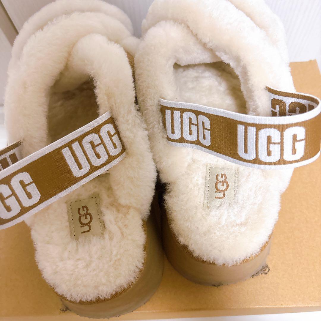 UGG アイボリー ベージュ サンダル 厚底