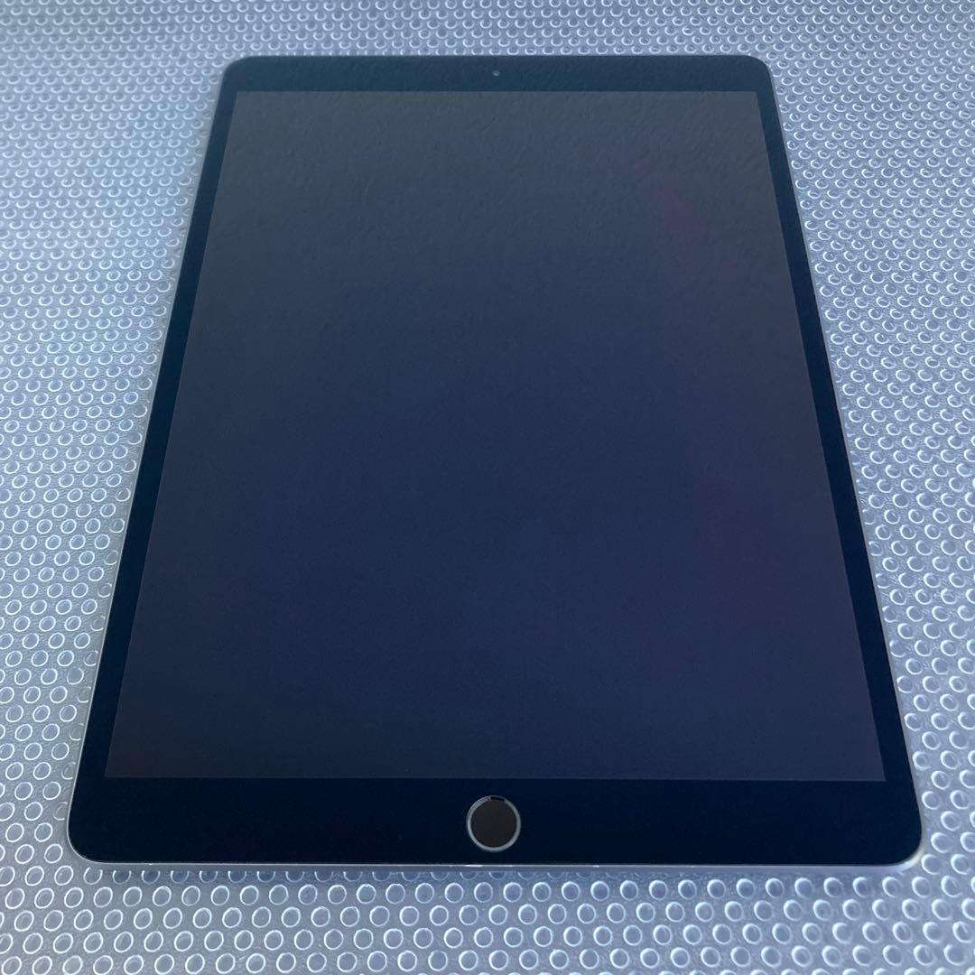 4080【早い者勝ち】iPad Air3 第3世代 64GB WIFIモデル☆