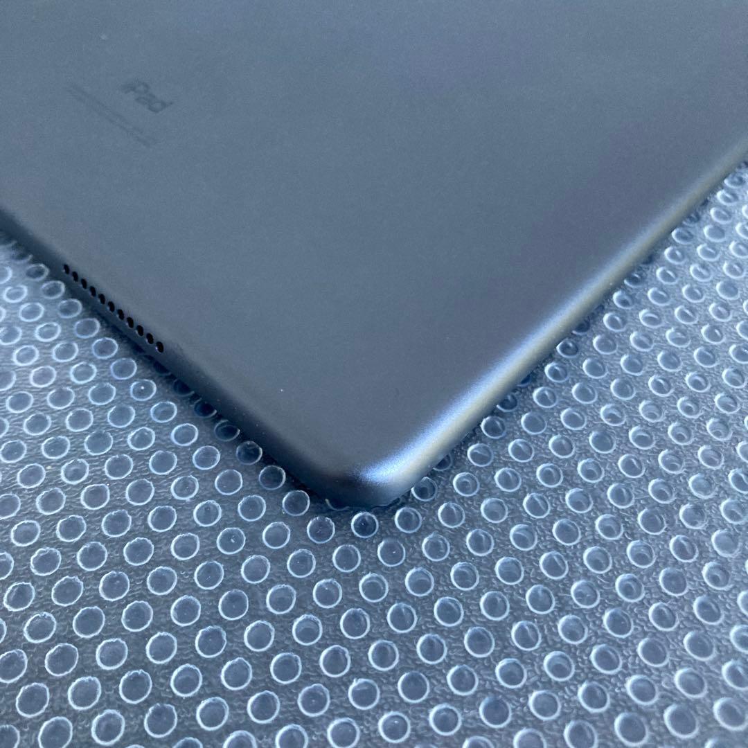 4080【早い者勝ち】iPad Air3 第3世代 64GB WIFIモデル☆