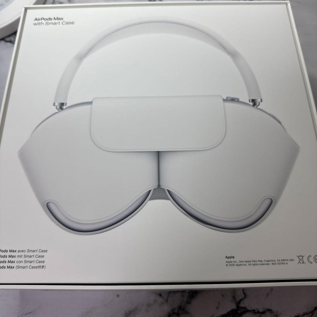 Apple airpods max シルバー