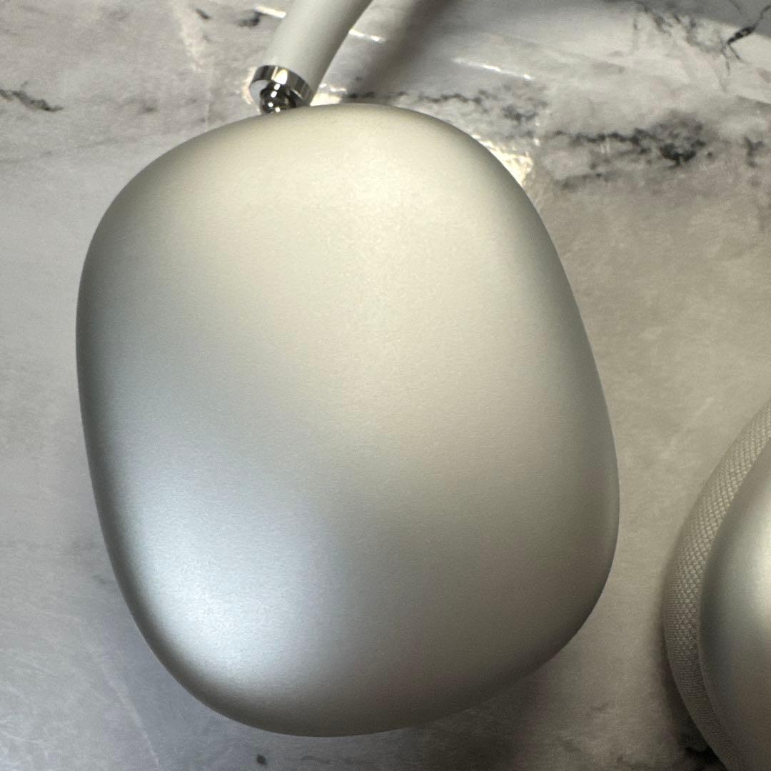 Apple airpods max シルバー