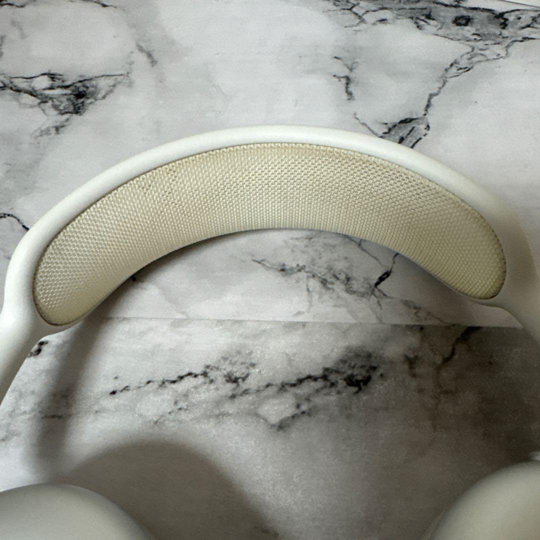 Apple airpods max シルバー