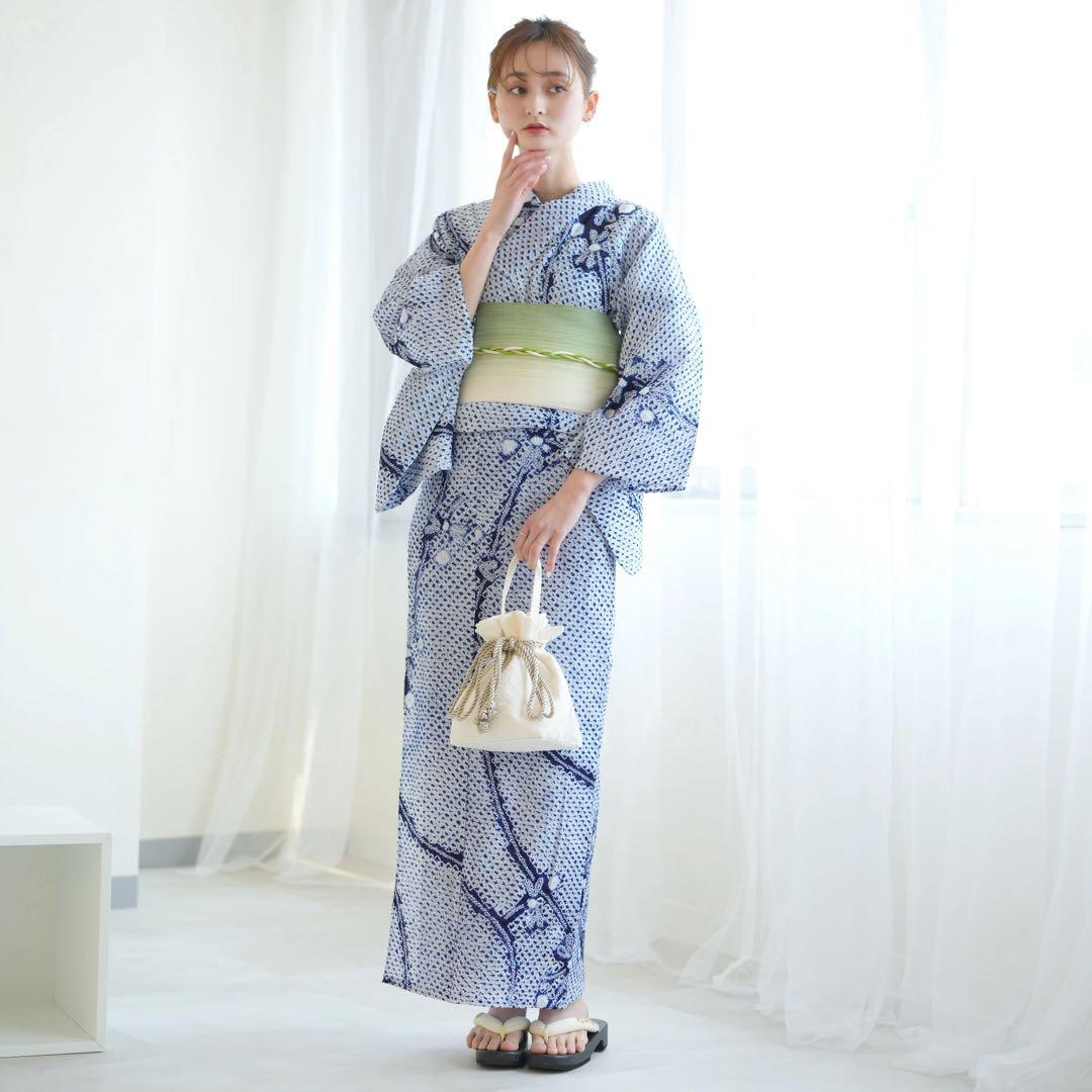 未使用 絞り浴衣 単品 白地に紺色花柄 utatane