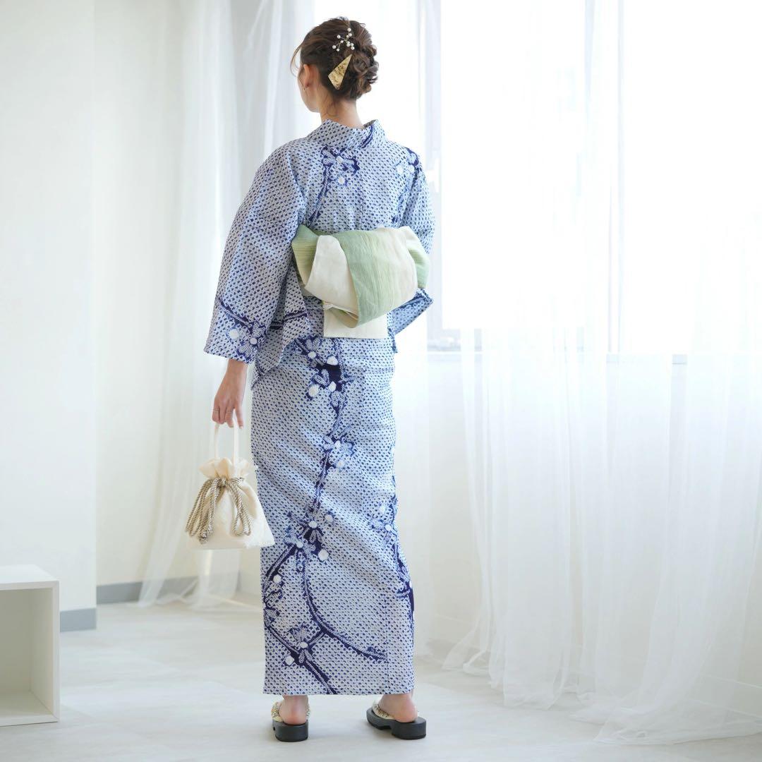 未使用 絞り浴衣 単品 白地に紺色花柄 utatane