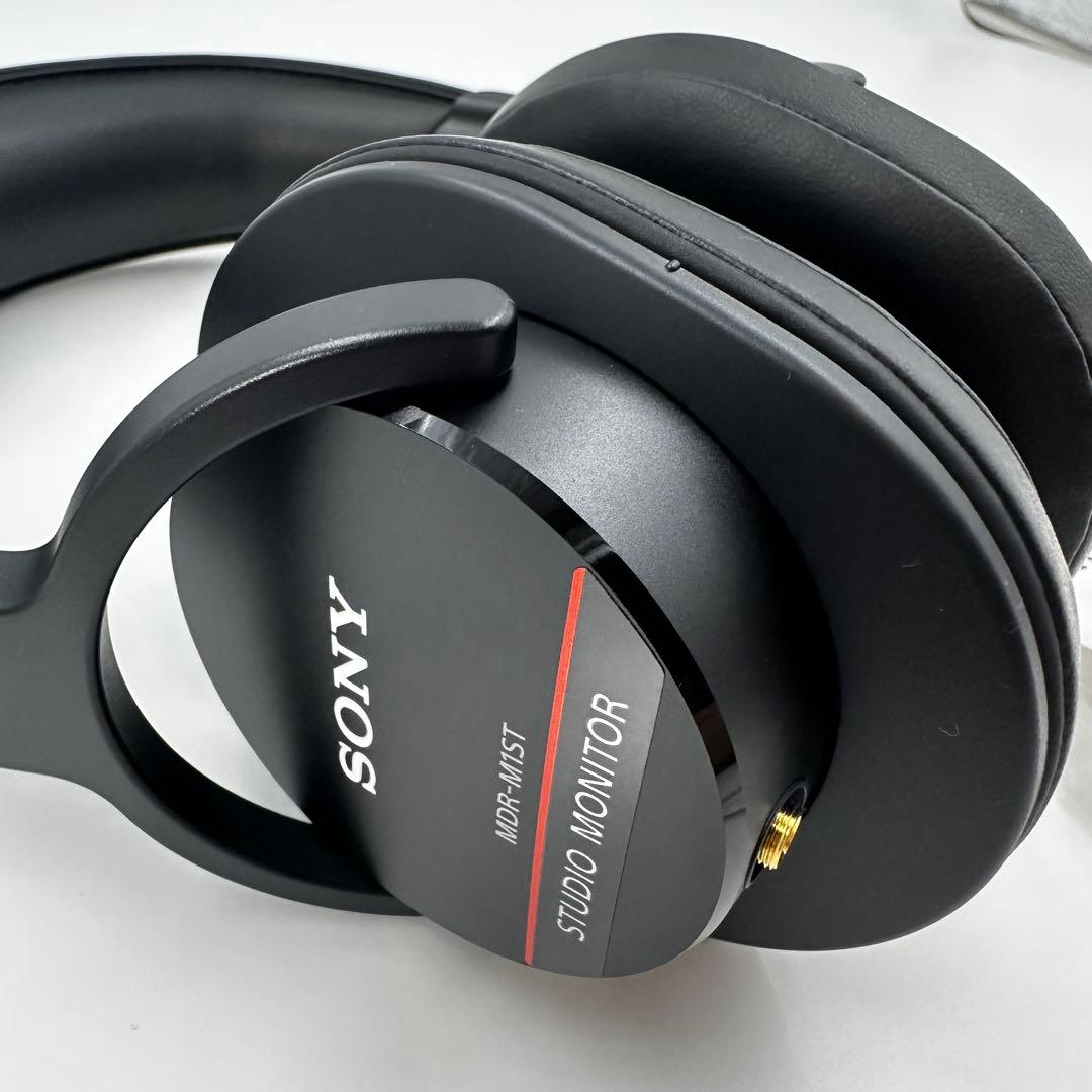 専用出品 SONY MDR-M1ST スタジオモニター 有線ヘッドホン