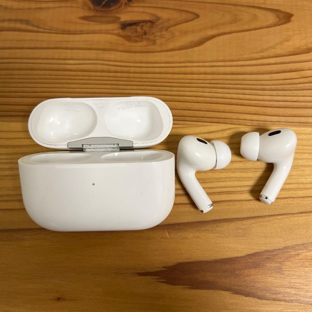 Apple AirPods Pro 2 本体 Lightning