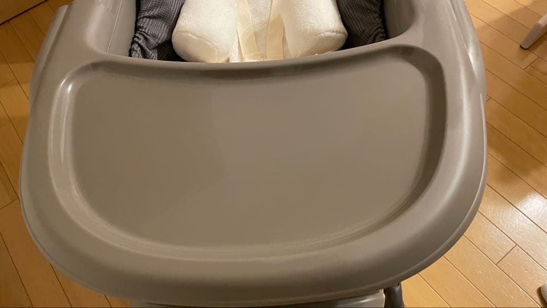 Combi（コンビ）電動ハイローチェア /ネムリラSWING BEDi Long