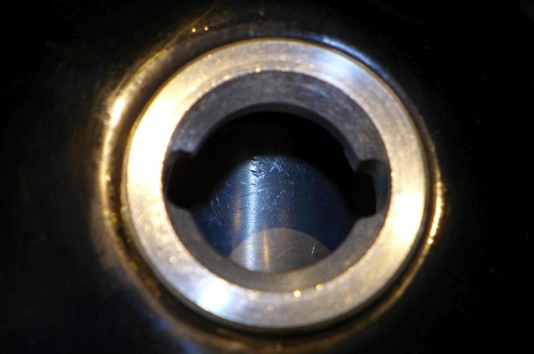 美品アルミ製ピーナッツタンクXL04～06年スポーツスター黒ハーレー