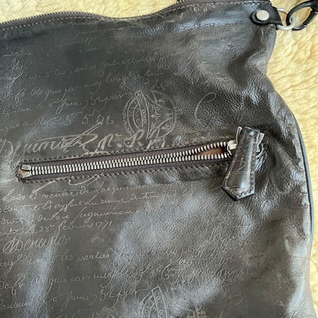 ベルルッティクラッチバッグ　黒茶