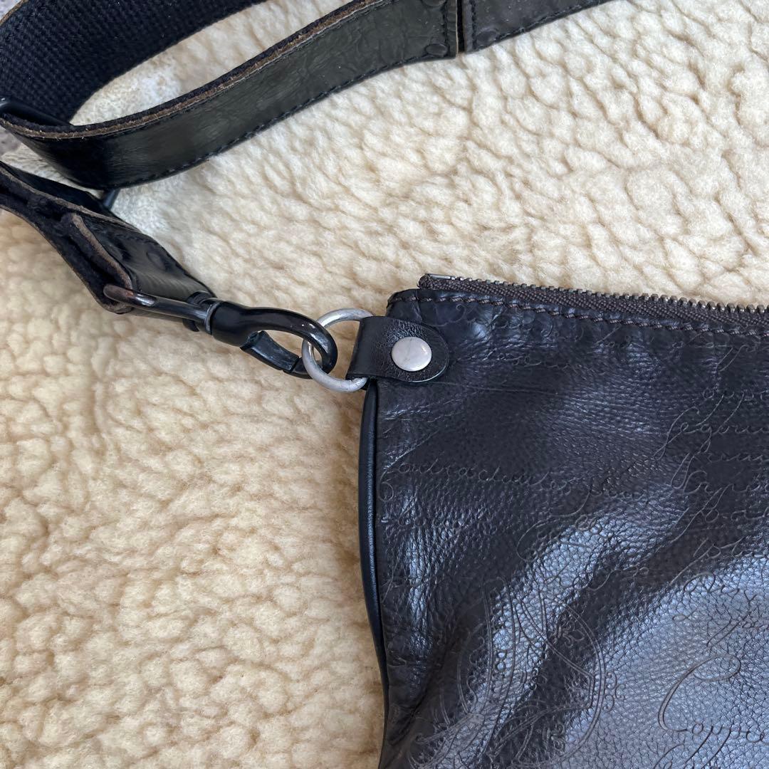 ベルルッティクラッチバッグ　黒茶