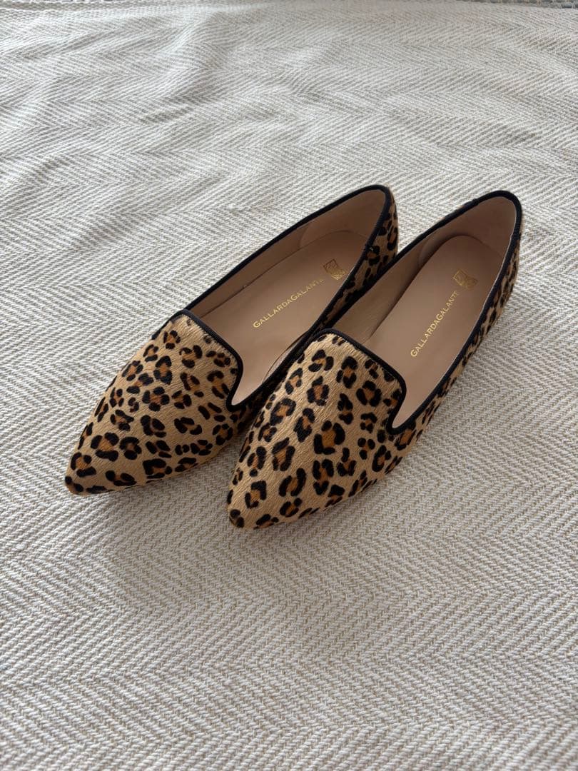 【新品】ガリャルダガランテ　レオパード柄ハラコフラットシューズ
