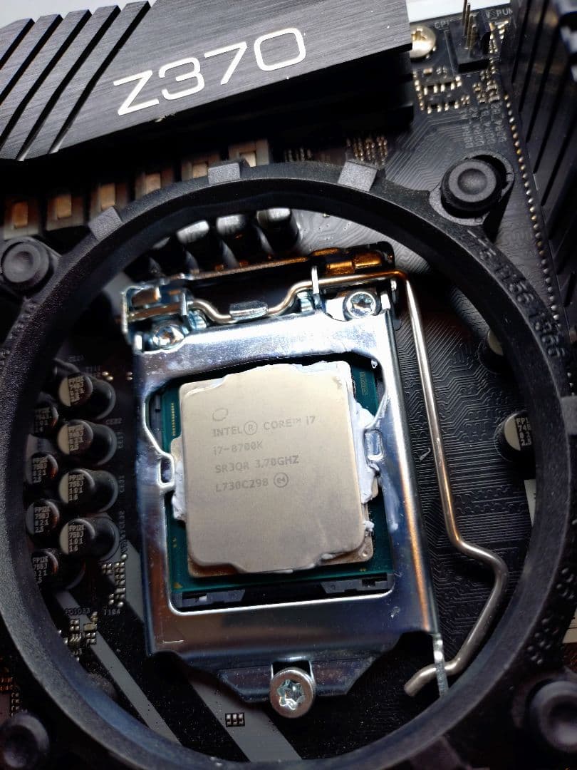 core i7 8700kほか(ケース無し)