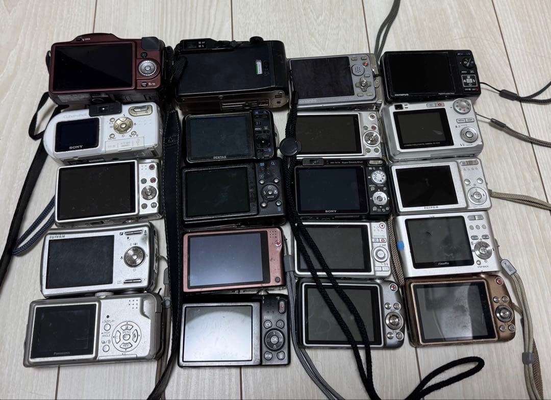 デジタルカメラ　20点セット　(未確認) (ジャンク品)