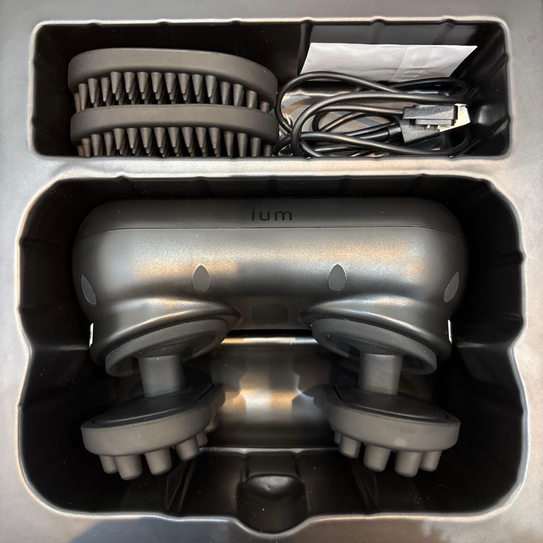 ium EMSヘッドスパ IUM-HS-K ブラック