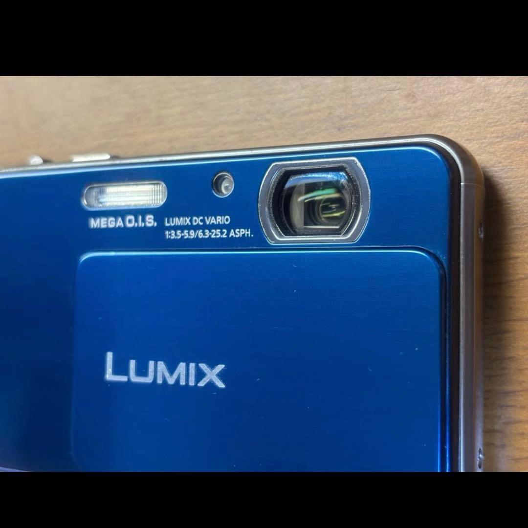動作確認済　パナソニック LUMIX DMC-FP7 デジカメ