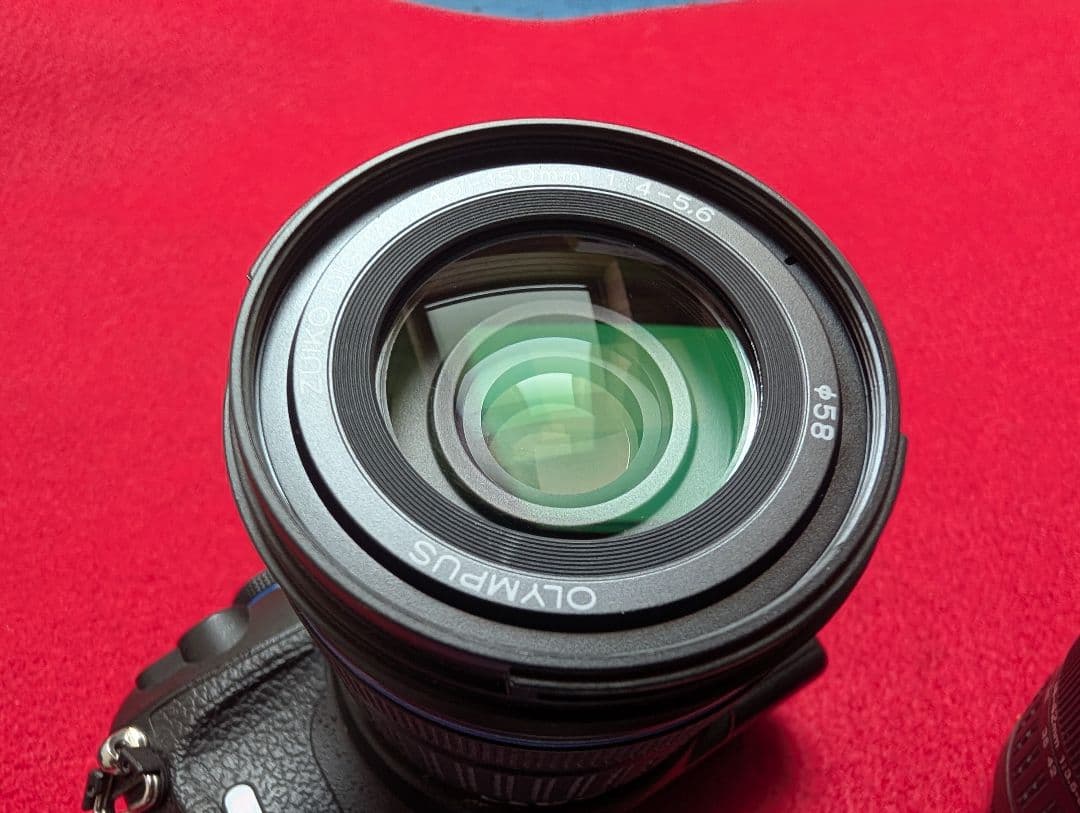 ■オリンパス E-420 一眼レフ 望遠レンズ 他付属品付けます