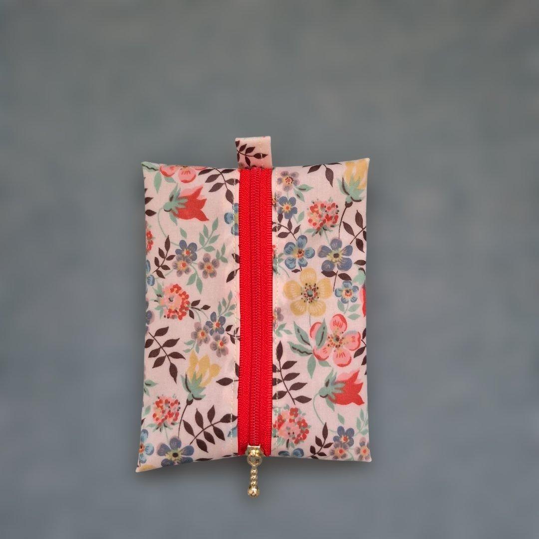 yuリバティマスクケース全13点