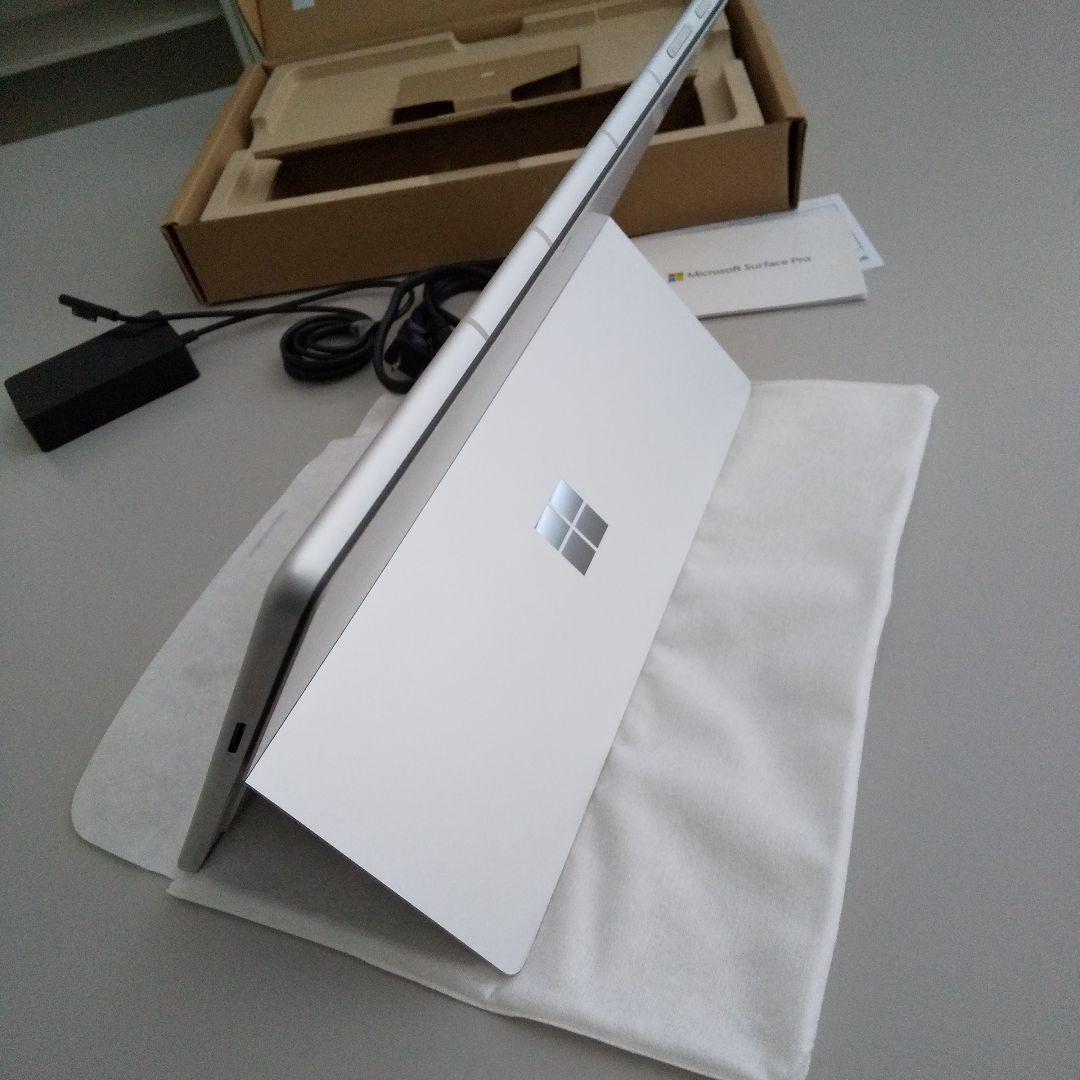 Microsoft Surface Pro 9【5G対応モデル】