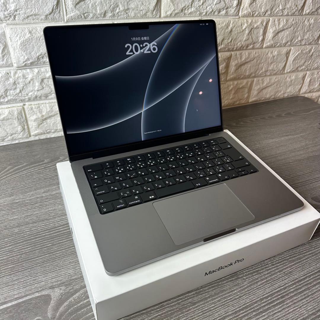 (極美品) MacBook Pro 2021 M1 MAX