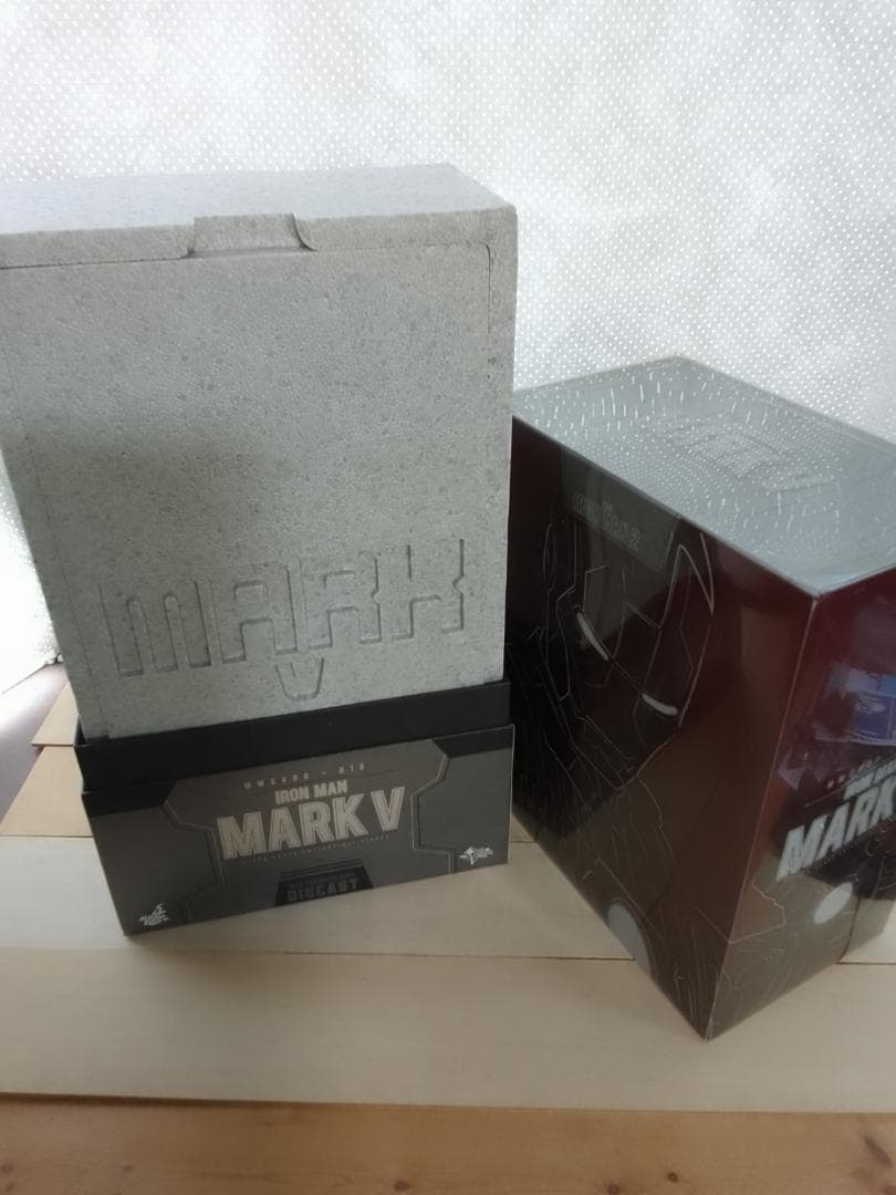 ホットトイズ アイアンマン マーク5　ダイキャスト