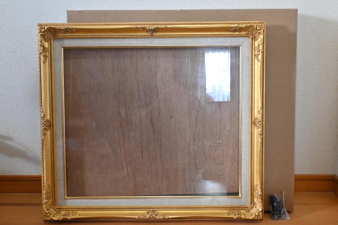 【額縁】新品F10高級☆木製油彩額・前面ガラス・ゴールド・白布・箱付アンティーク