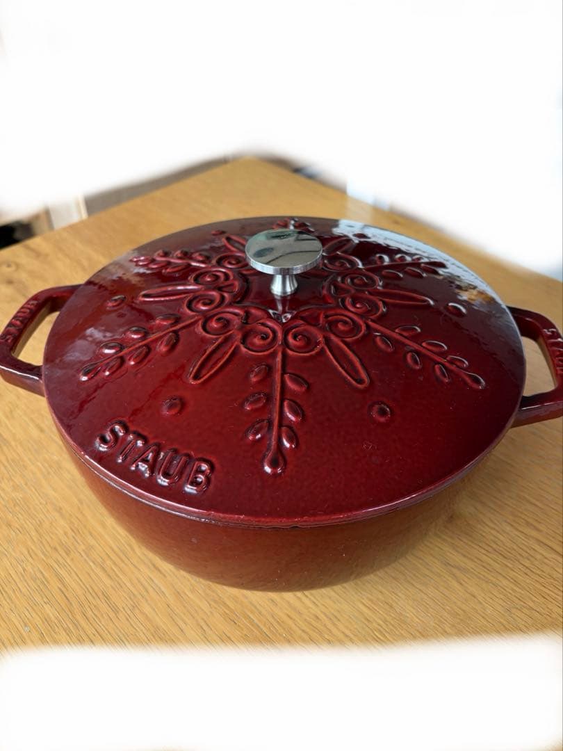 STAUB 24センチ　両手鍋　 ワインレッド