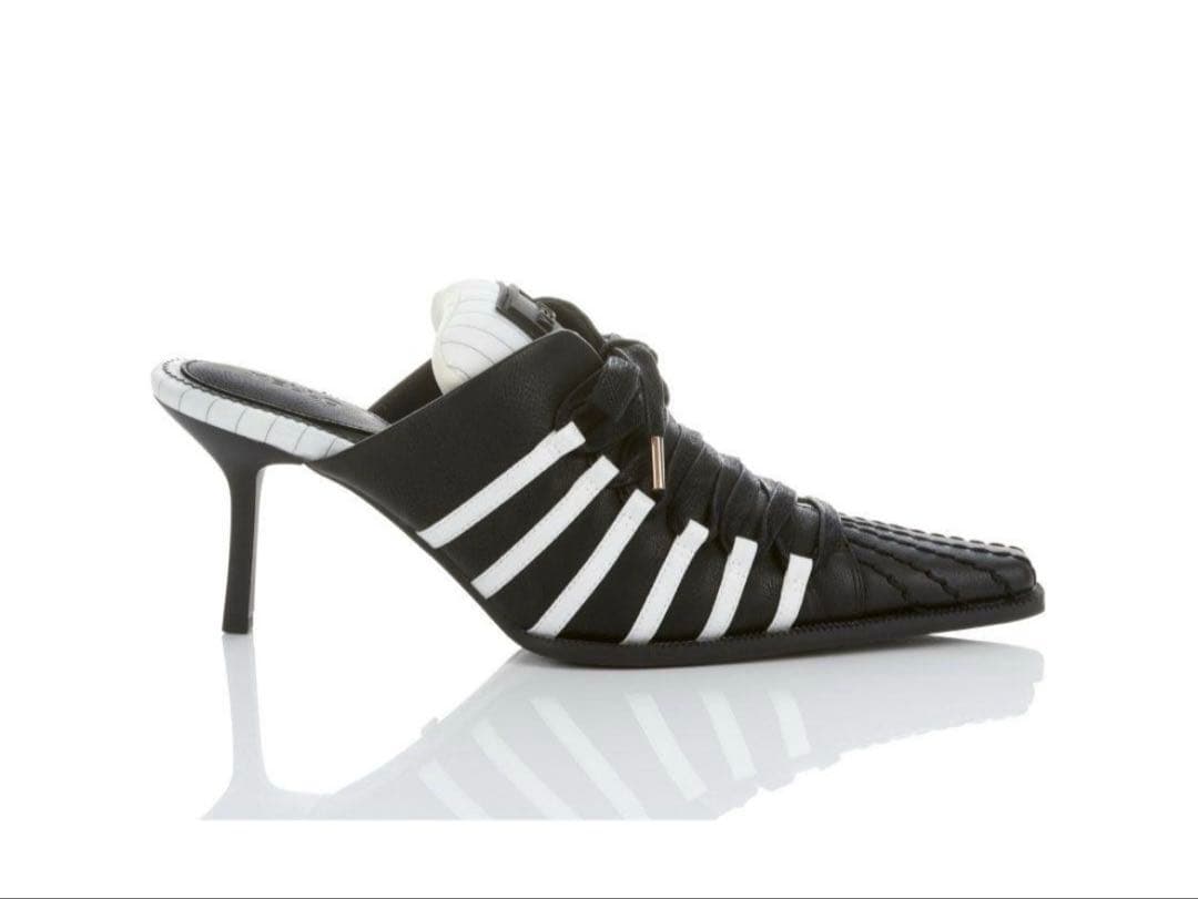 【6/19掲載終了】YELLO MONOCHROME スニーカーミュール