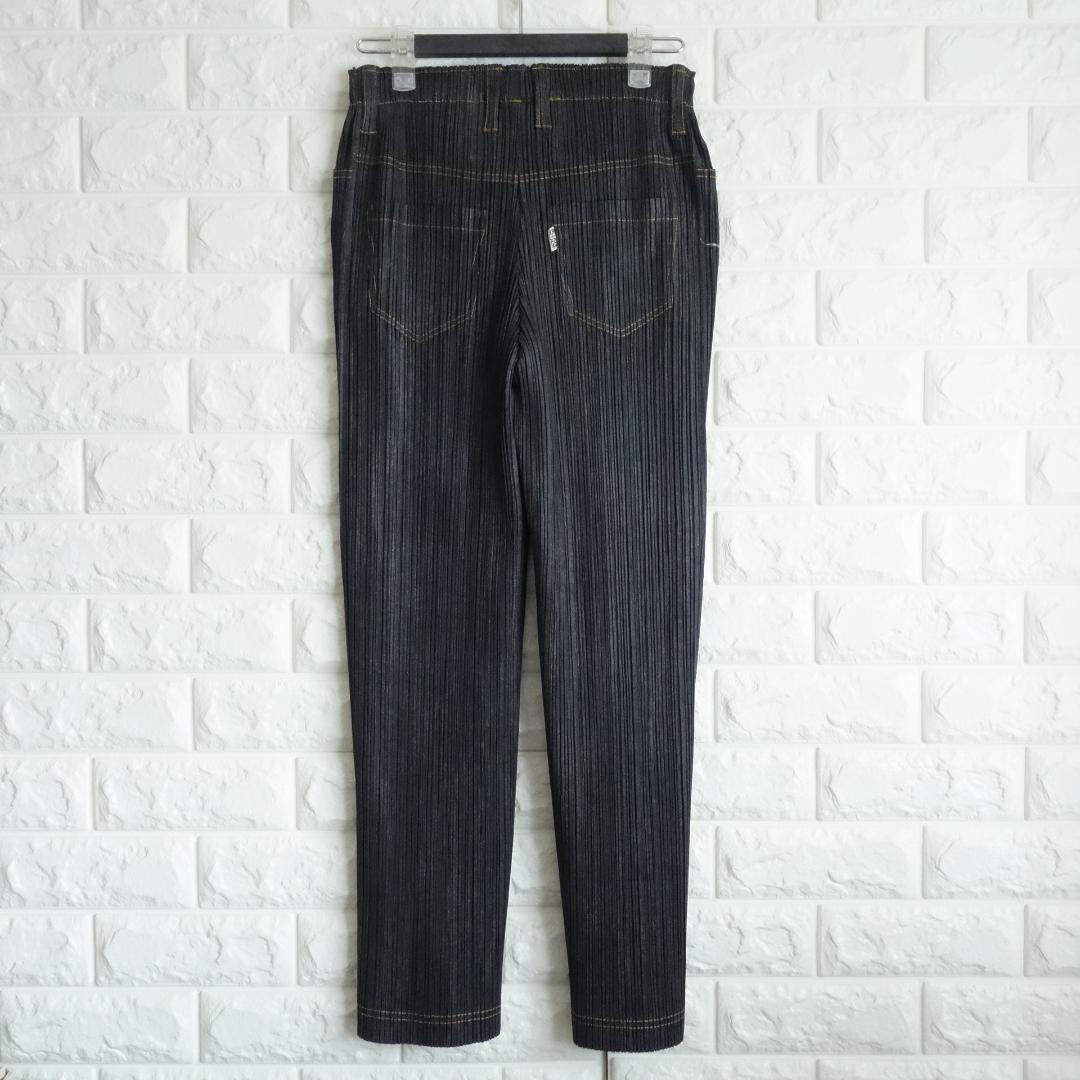 【極美品】プリーツプリーズ 黒ブラックデニム風パンツサイズ0
