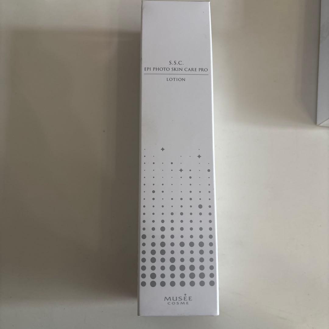 heath court ミュゼ　EMSリフトブラシ美品とおまけの化粧品3点