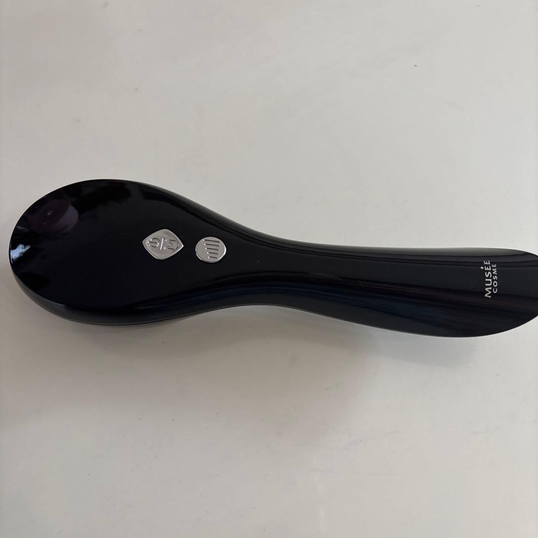 heath court ミュゼ　EMSリフトブラシ美品とおまけの化粧品3点