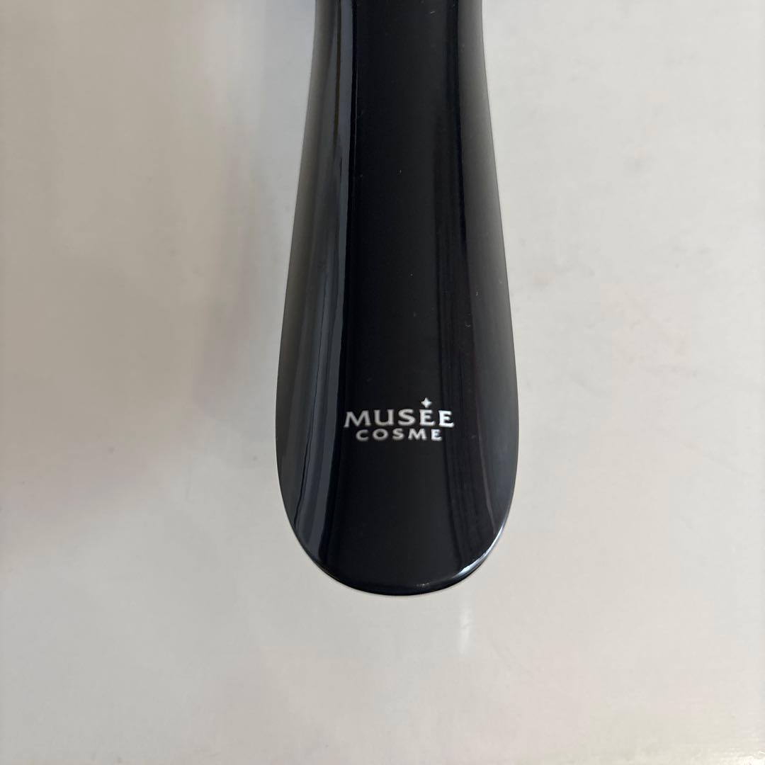 heath court ミュゼ　EMSリフトブラシ美品とおまけの化粧品3点