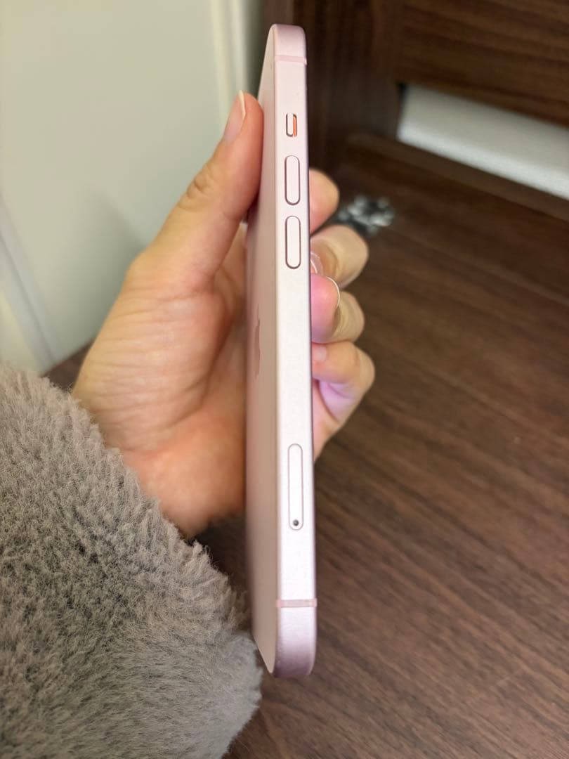 iPhone15 ピンク 本体 SIMフリー