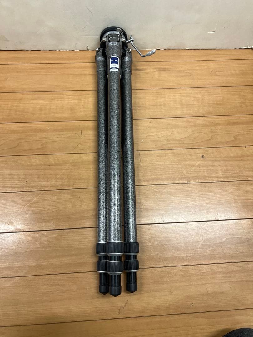 ［美品 ］ジッツォ GITZO 三脚 G1312 送料込み￼