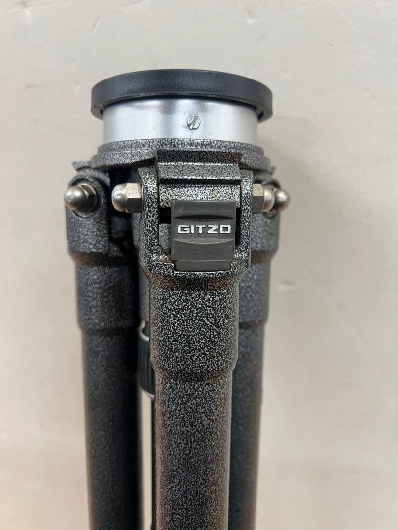 ［美品 ］ジッツォ GITZO 三脚 G1312 送料込み￼