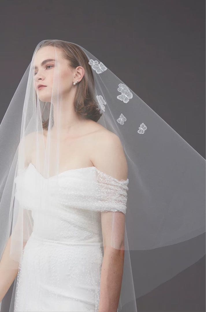 トリートドレッシング　ロングベール　蝶々