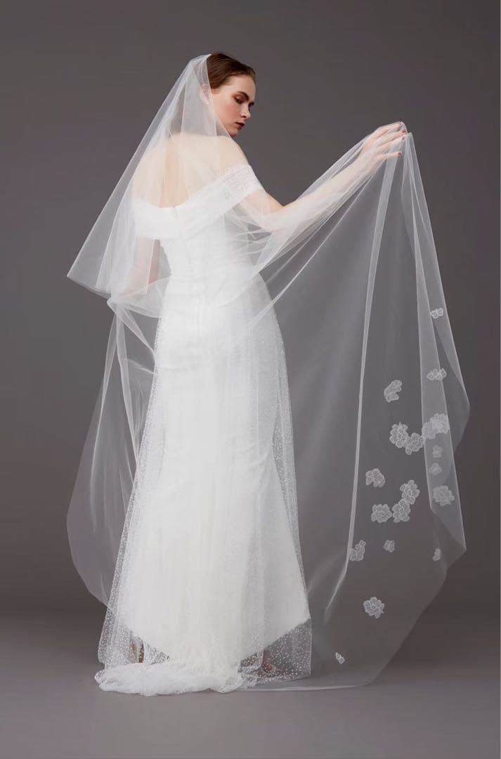 トリートドレッシング　ロングベール　蝶々