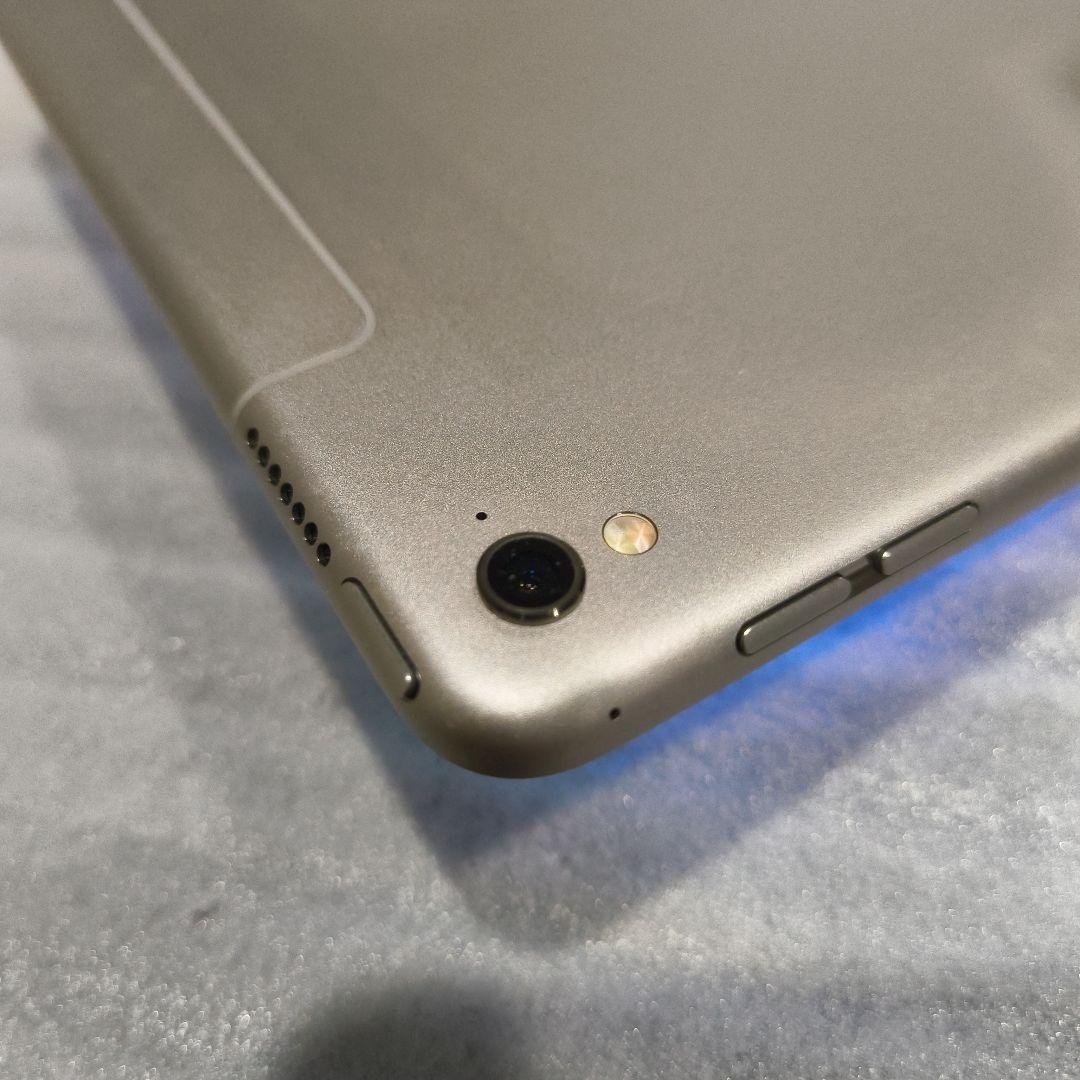 【お値引き中】iPad Pro 9.7セルラー,バッテリー89%,32GB