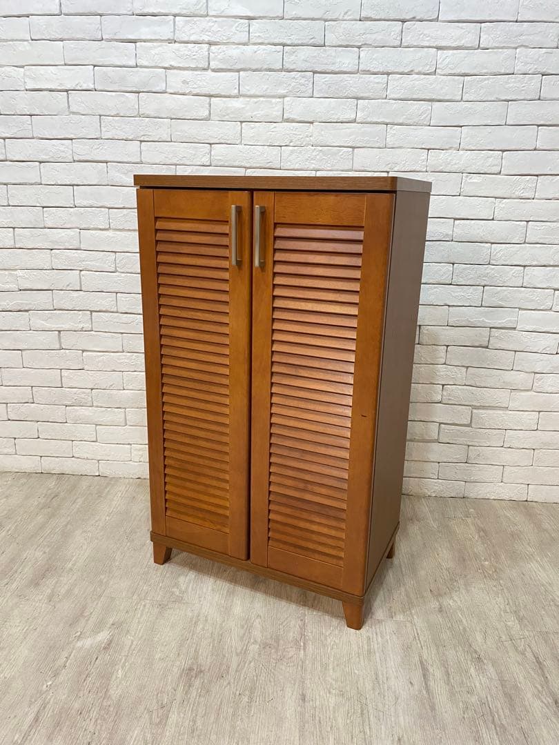 【東京都内23区配送無料】シューズボックス　玄関　ルーバー　下駄箱　18足収納