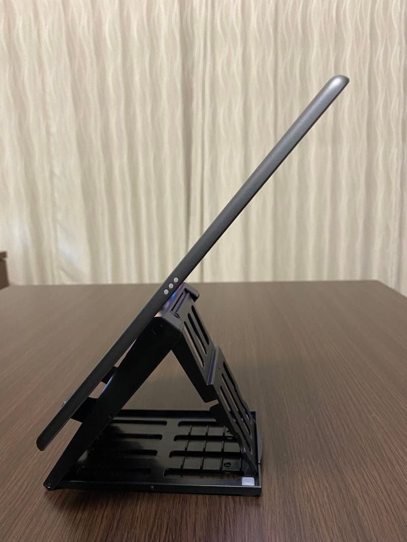 【箱あり】第7世代 iPad 10.2インチ 32GB